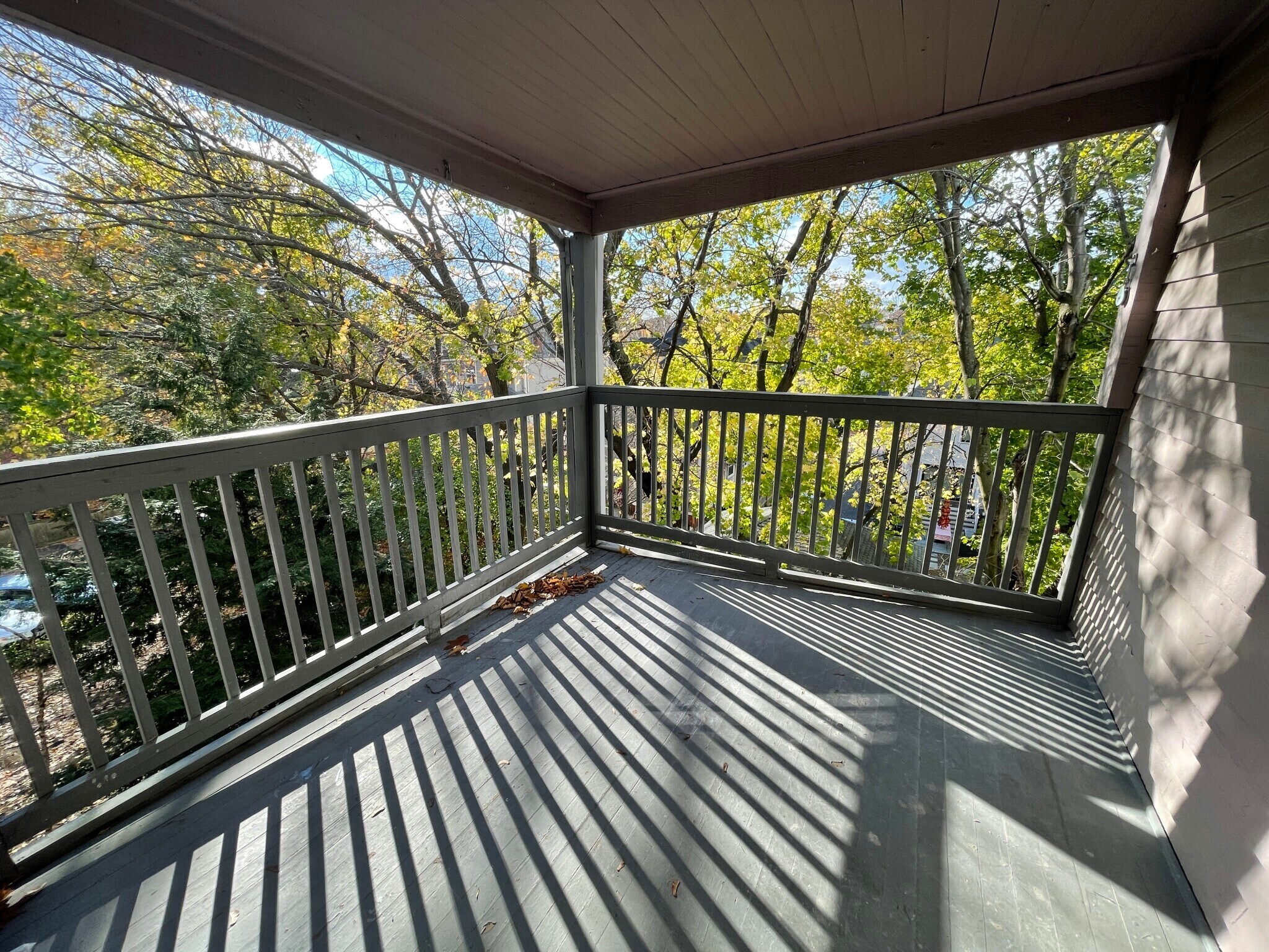 Building Photo - 372 Oxford St