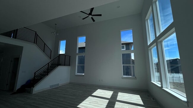 Building Photo - 4413 W Fall Rdg Ln