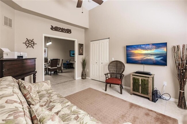 Building Photo - 323 Monaco Dr