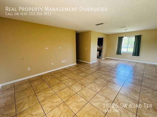 Building Photo - 10725 SW 63rd Terrace