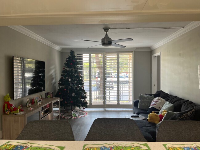 Building Photo - 14211 SW 88th St