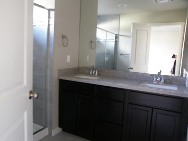 Building Photo - 729 112th St SW