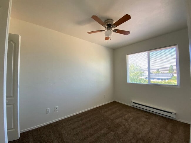 Building Photo - 3232 N Tani Rd