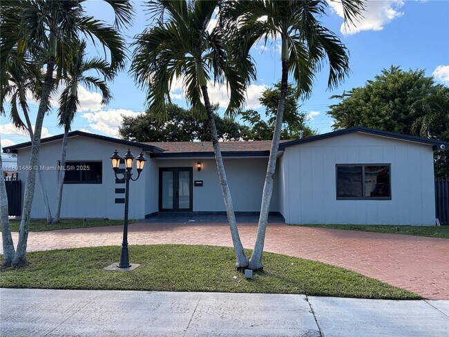 Primary Photo - 2120 SW 84th Ave