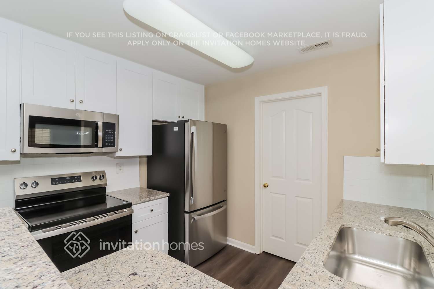Building Photo - 8410 Wallace Glen Dr