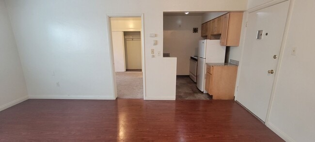 Building Photo - this is a great 1-bdr right in the heart of Berkeley