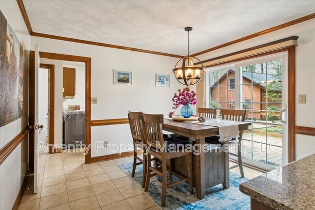 Building Photo - 5974 Ladysmeade Ln