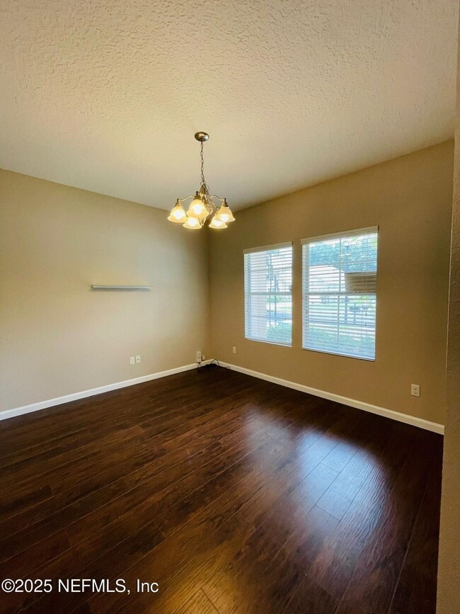 Building Photo - 3705 Old Hickory Ln