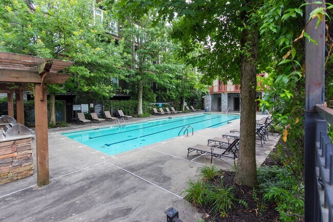 Building Photo - 1195MT