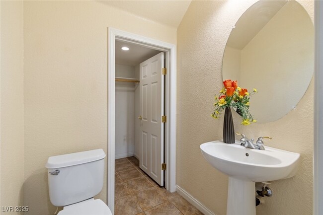 Building Photo - 11904 Luna Del Mar Ln