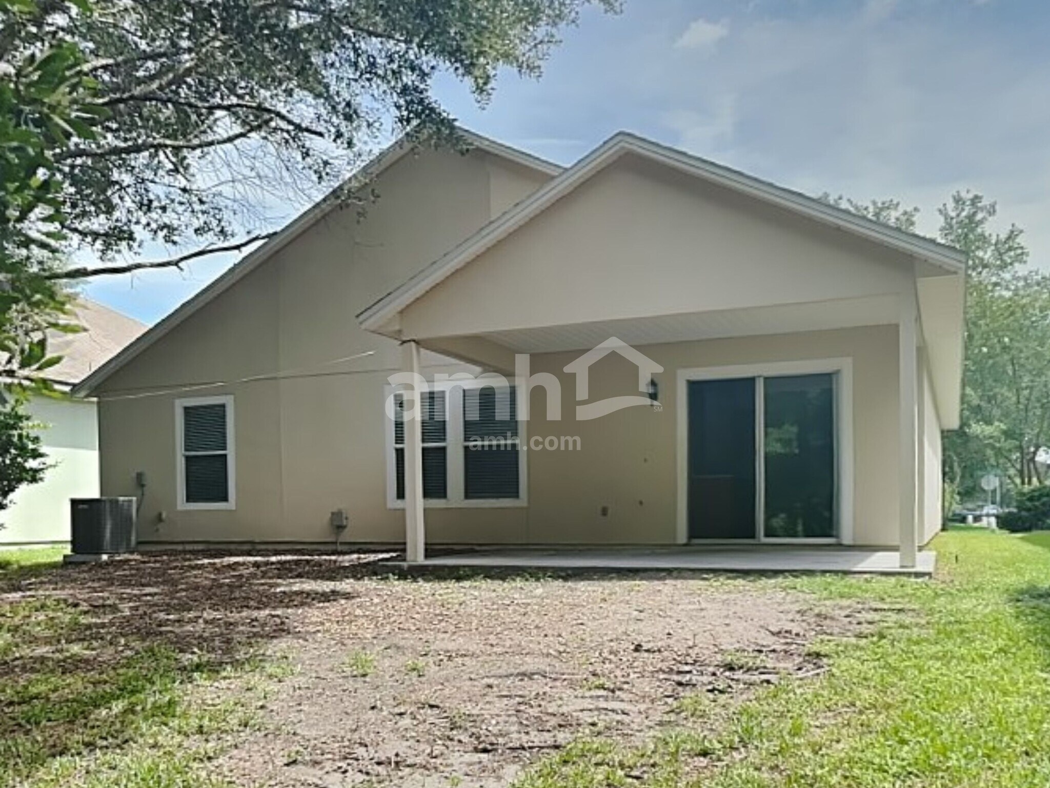 Building Photo - 13895 Devan Lee Dr N