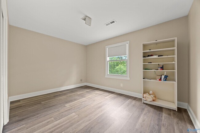 Building Photo - 1217 Indian Creek Rd NW