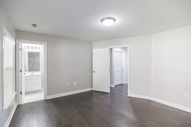 Building Photo - 15598 Avocet Loop
