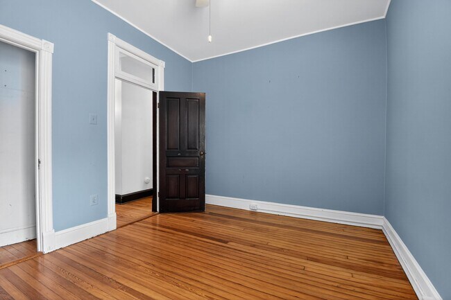 Building Photo - 1319 Massachusetts Ave SE