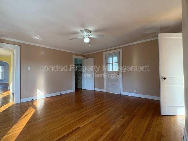 Building Photo - 10 High St