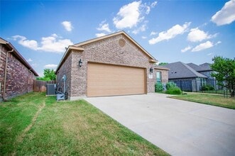 Building Photo - 10412 Talus Dr