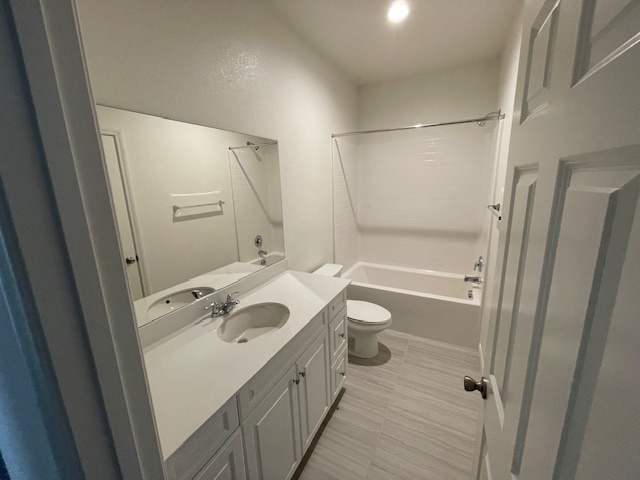 Primary Photo - 13758 Carver Ct
