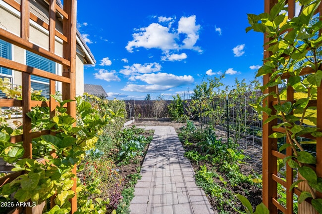 Building Photo - 20320 S 230th Pl