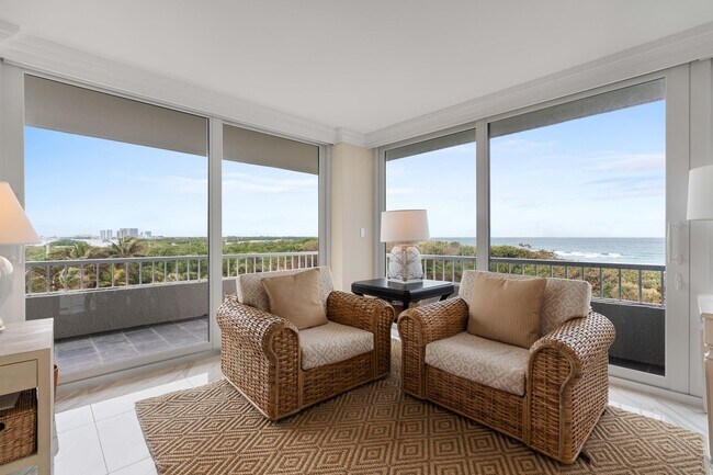 Building Photo - 5550 N Ocean Dr