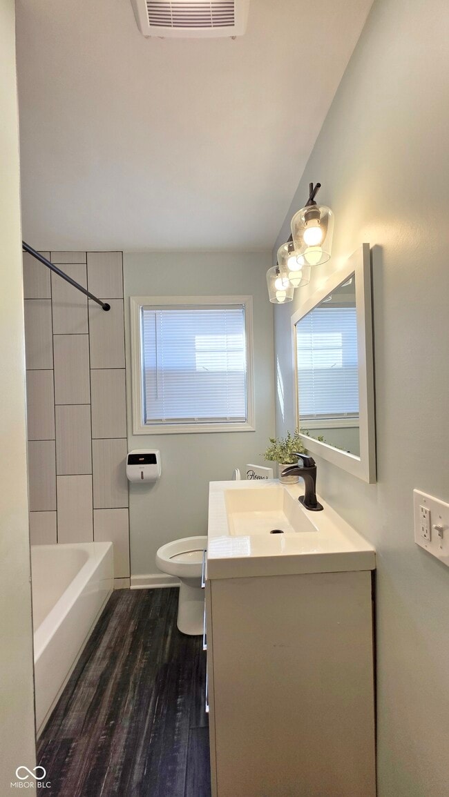 Building Photo - 4136 E Pleasant Run Parkway North Dr