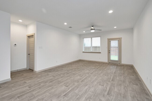 Building Photo - 12511 Walmgate Ct