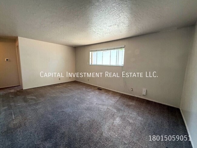 Building Photo - 1728 S 800 E