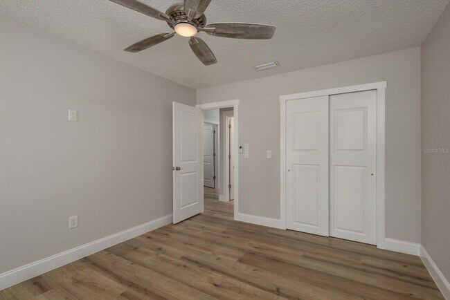 Building Photo - 4246 Marine Pkwy