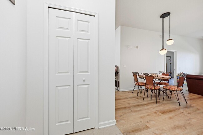 Building Photo - 13792 Herons Landing Way