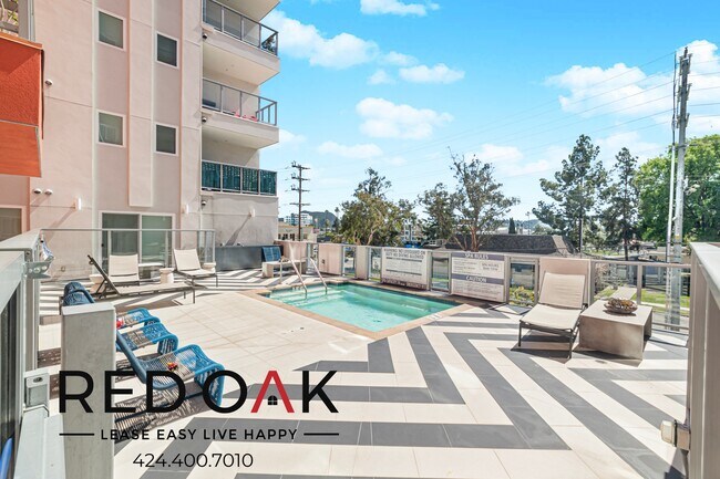 Building Photo - 11405 Chandler Blvd