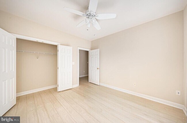 Building Photo - 3687 Spring Hollow Ln