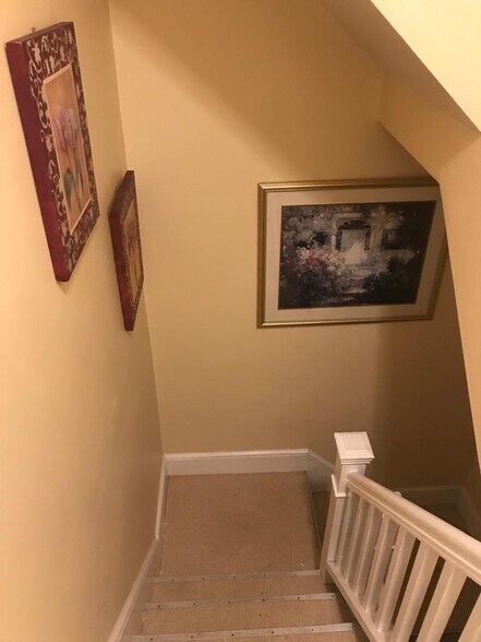 Building Photo - 10 Commonwealth Ave