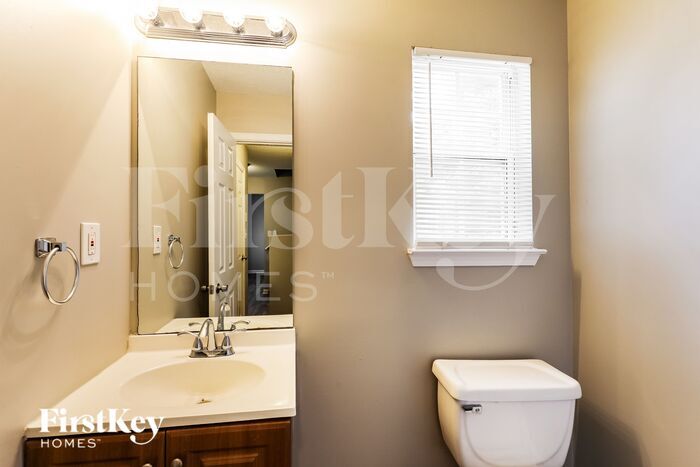 Building Photo - 1129 Briar Cove Ct