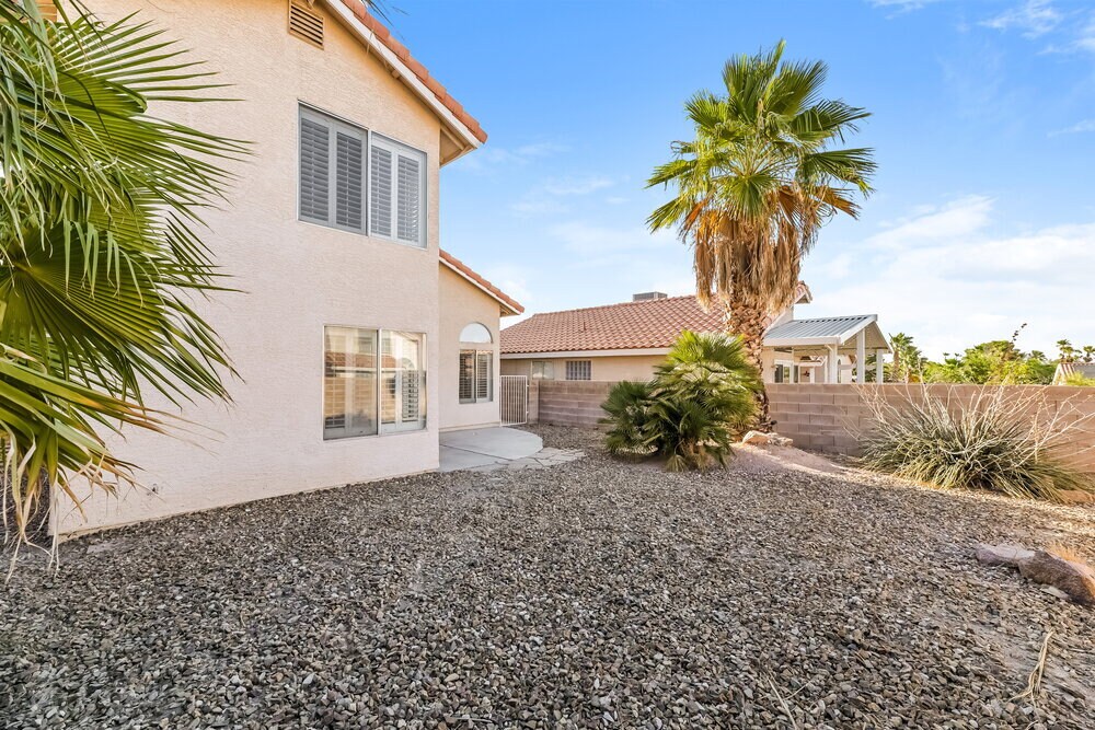 Building Photo - 52 Quiet Desert Ln