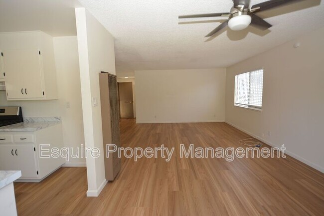 Building Photo - 240 Alpine St