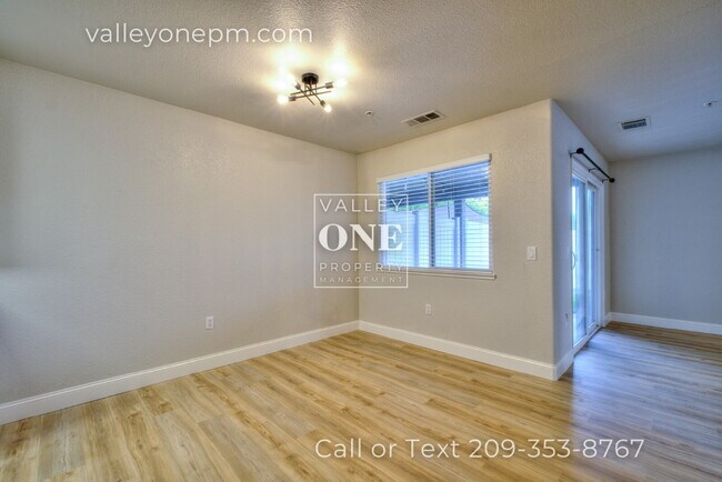Building Photo - Rare vacancy opportunity in Turlock's fine...