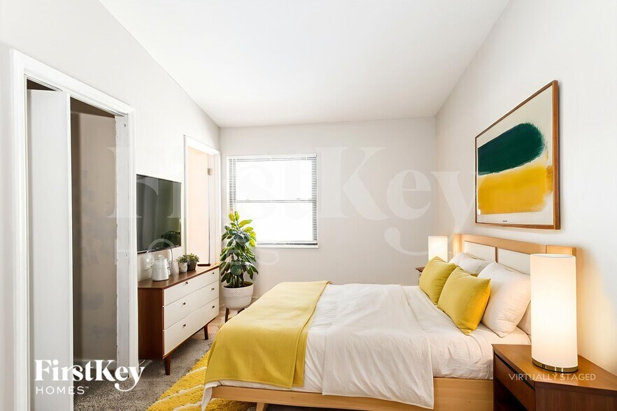 Building Photo - 255 Mohican Ln