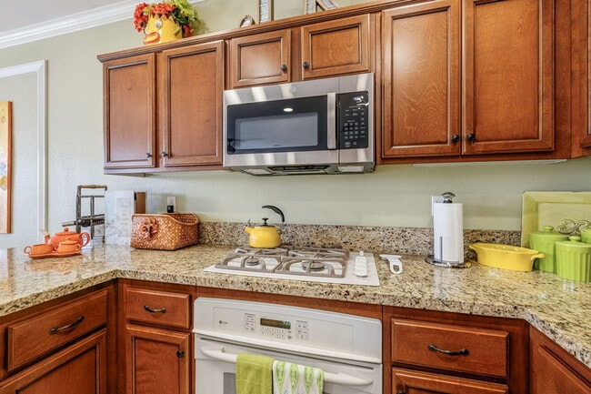 Building Photo - 61275 Fire Barrel Dr