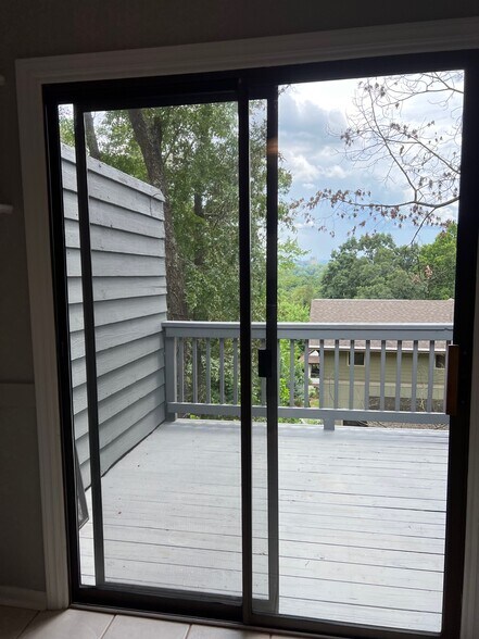 Private Patio - 116 Lookout Dr