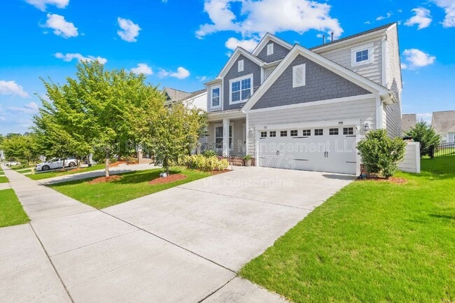 Building Photo - 10697 Sky Chase Ave NW