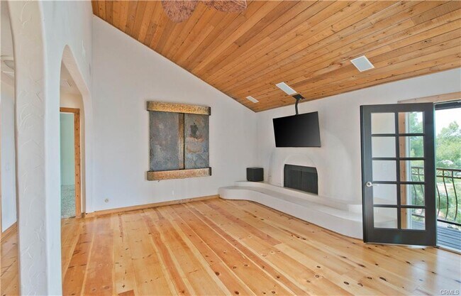 Building Photo - 4389 San Blas Ave