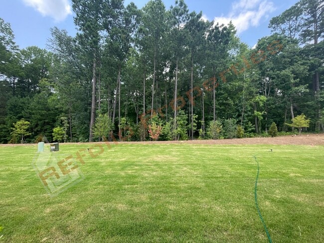 Building Photo - Brand-New 3BR/3.5BA Townhome w/ 1 Car Gara...