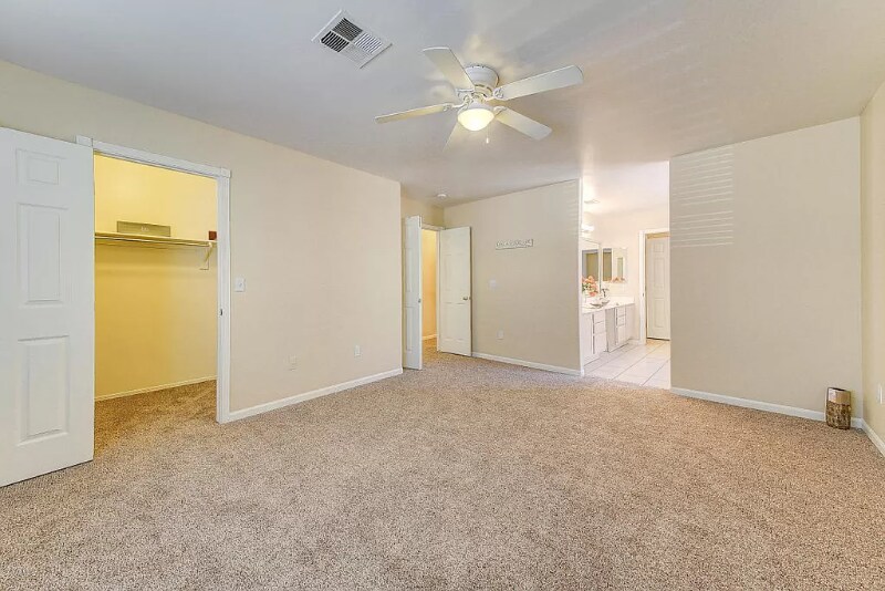 Building Photo - 2125 E Saltsage Dr