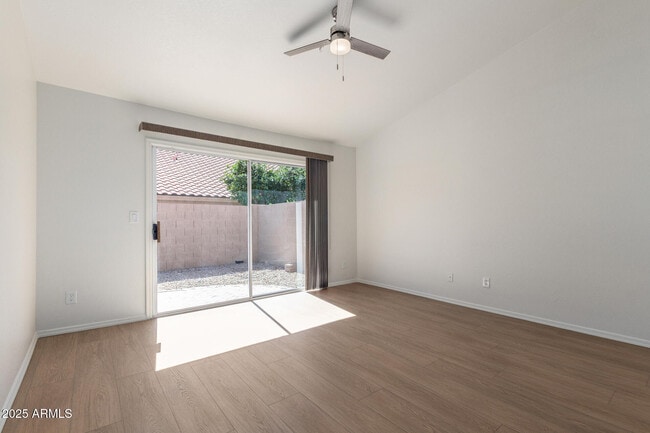 Building Photo - 9285 E Sutton Dr