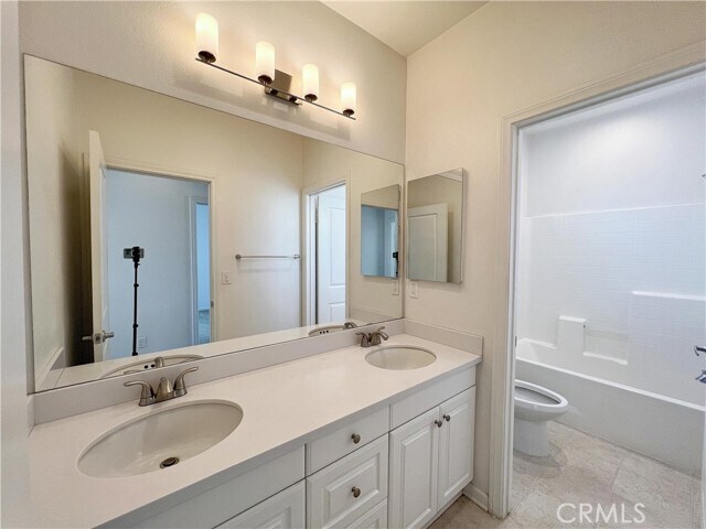 Building Photo - 4953 S Bountiful Trail