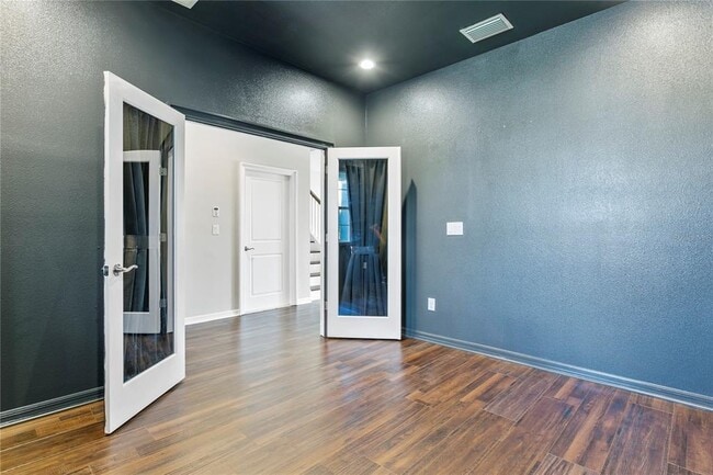 Building Photo - 1221 Montgomery Bell Rd