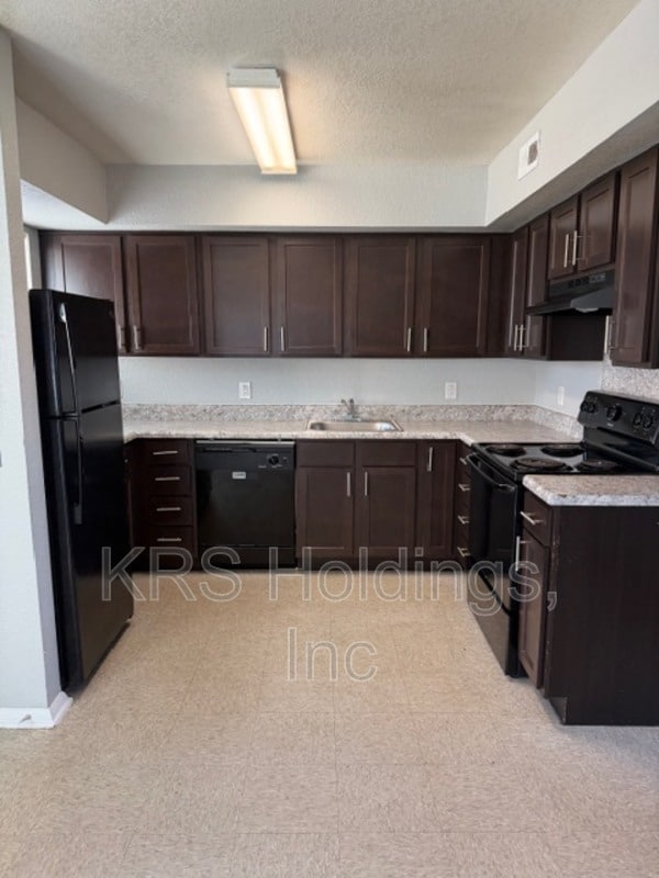 Building Photo - 4203 Orcutt Ave