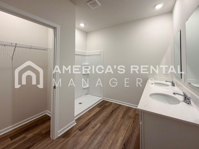 Building Photo - New Construction Home for Rent!