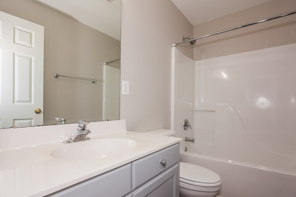 Building Photo - 10421 Henbane Ct
