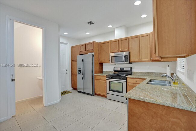 Building Photo - 12471 NW 32nd Manor