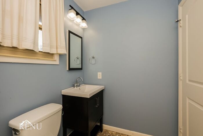 Building Photo - 116 Marshall Ct